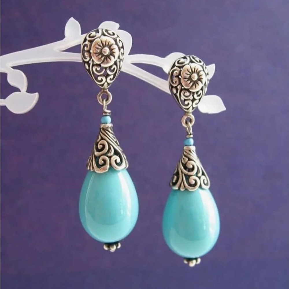 Antic boutique Earrings Women Vintage Metal Hand Carved Flower Pattern Earrings